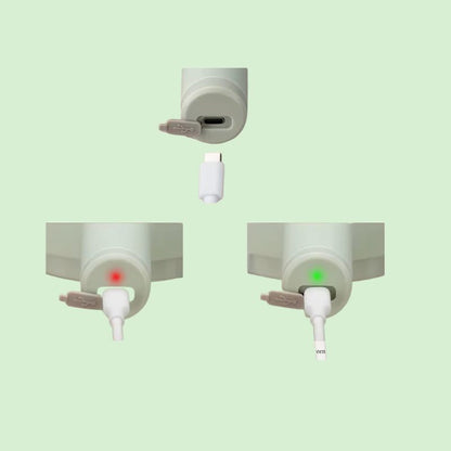 Coupe-légumes et hachoir sans fil 4-en-1 montrant le branchement USB et l’indicateur de charge.