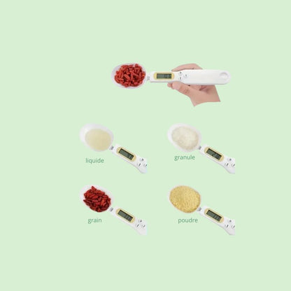 Mini balance de cuisine électronique pesant différents produits : liquide, granules, grains et poudre.