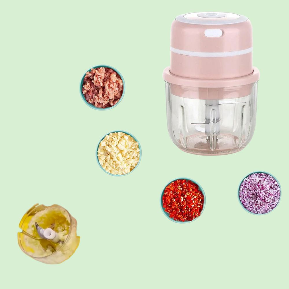 Mini hachoir électrique 300 ml garantissant des résultats parfaits à chaque utilisation, pour une préparation nette et sans désordre