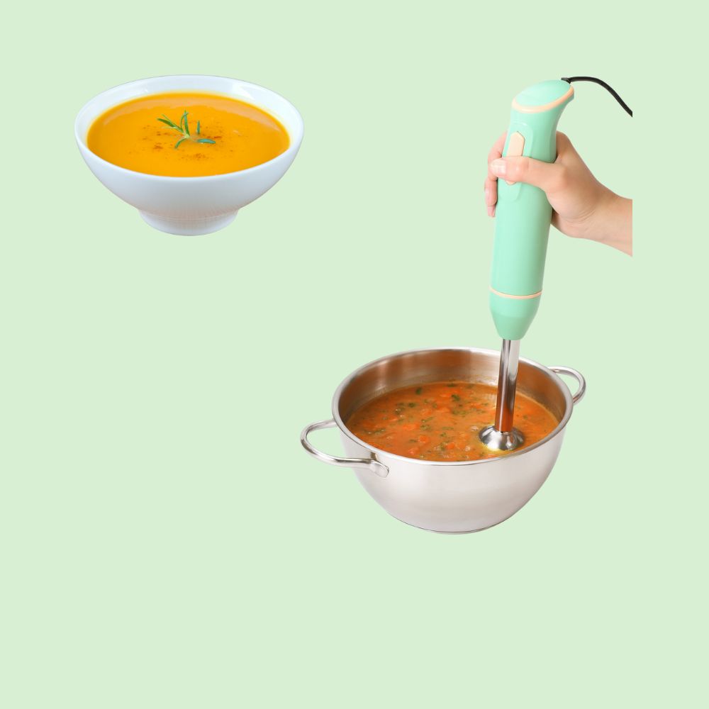 Mixeur plongeant en train de mixer une soupe onctueuse