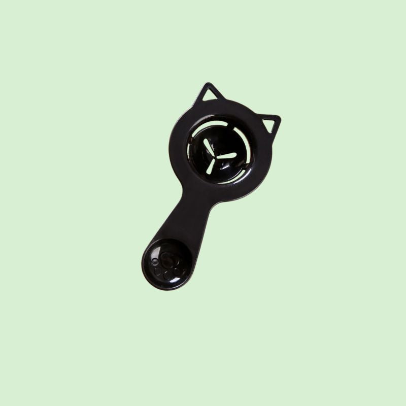 Séparateur d’œuf noir 2-en-1 posé seul